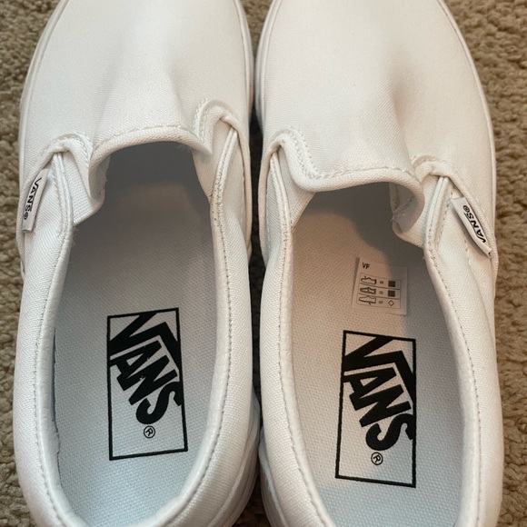 Vans - Picture 3 of 6